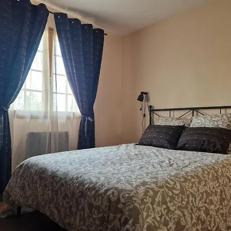 Villa De 2 A 10 Personnes Tarif En Fonction Du Nombre De Personnes Vonnas Exterior photo