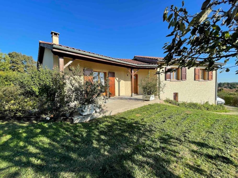 Villa De 2 A 10 Personnes Tarif En Fonction Du Nombre De Personnes Vonnas